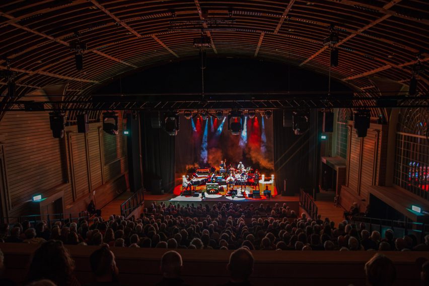 Brighton Dome Corn Exchange and Theatre refurbishment by FCBS