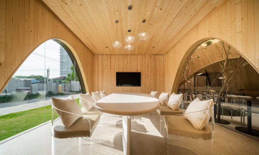 Harudot cafe by IDIN Architects