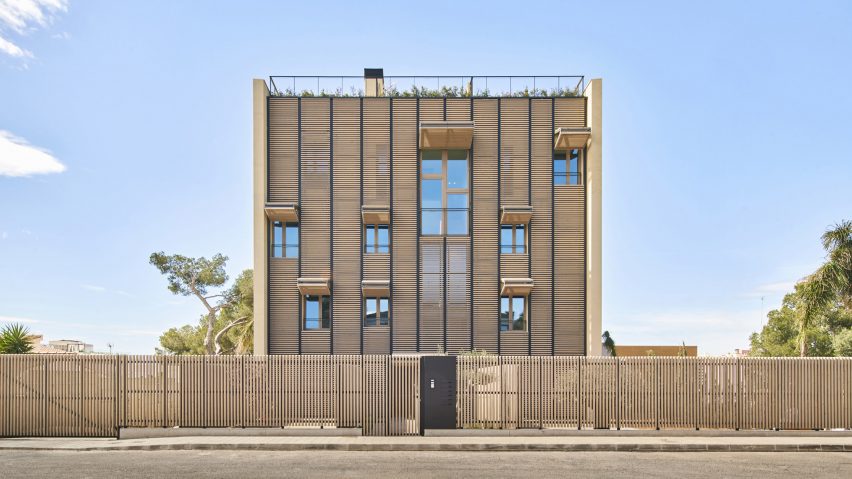 Duplex apartments in Palma de Mallorca by OHLAB