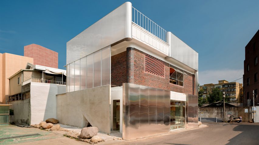 Sukchulmok renovate bakery and cafe in Seoul