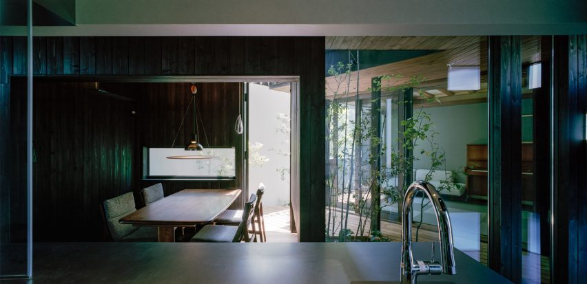 House in Fujiidera by FujiwaraMuro Architects