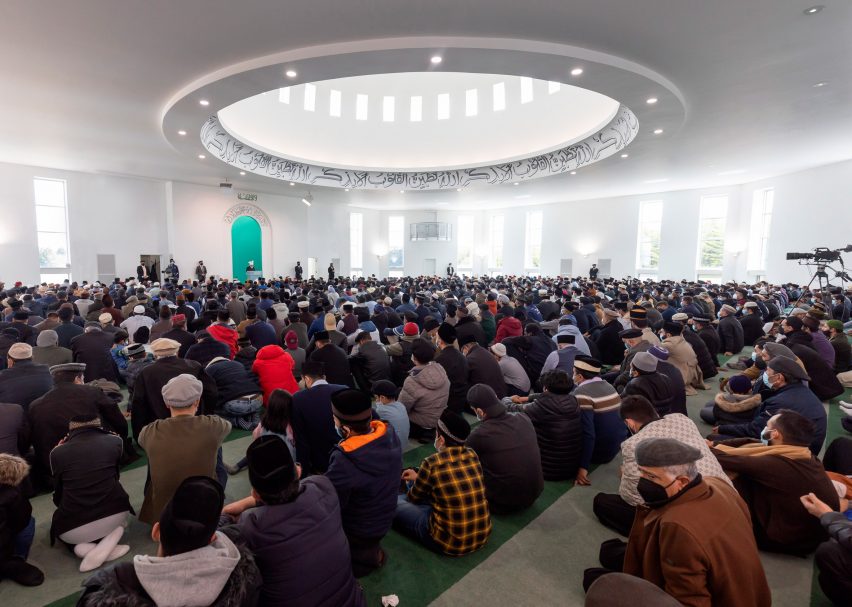 John McAslan remodel community facility for the Baitul Futuh Mosque complex