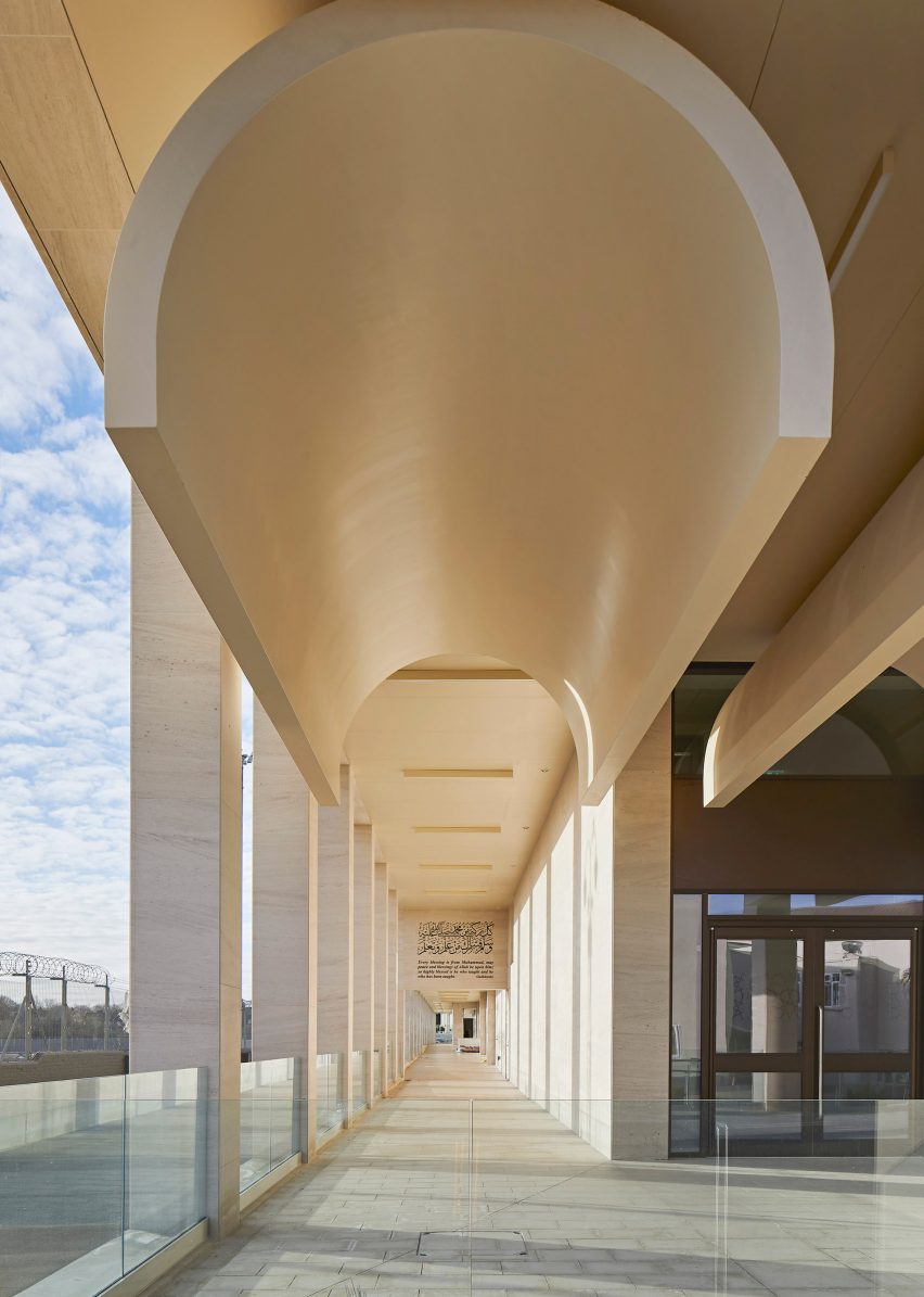 John McAslan remodel community facility for the Baitul Futuh Mosque complex