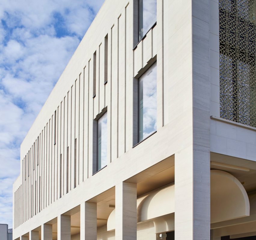 John McAslan remodel community facility for the Baitul Futuh Mosque complex