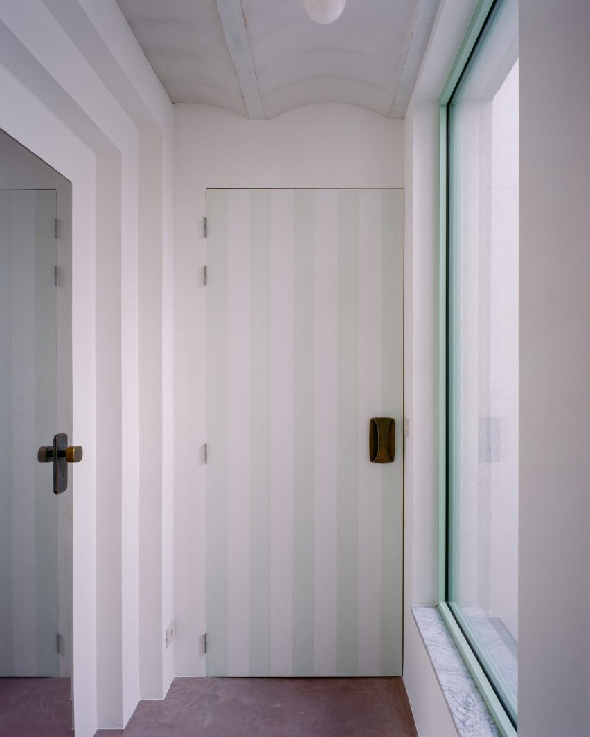 Dailly house by Mamout in Belgium