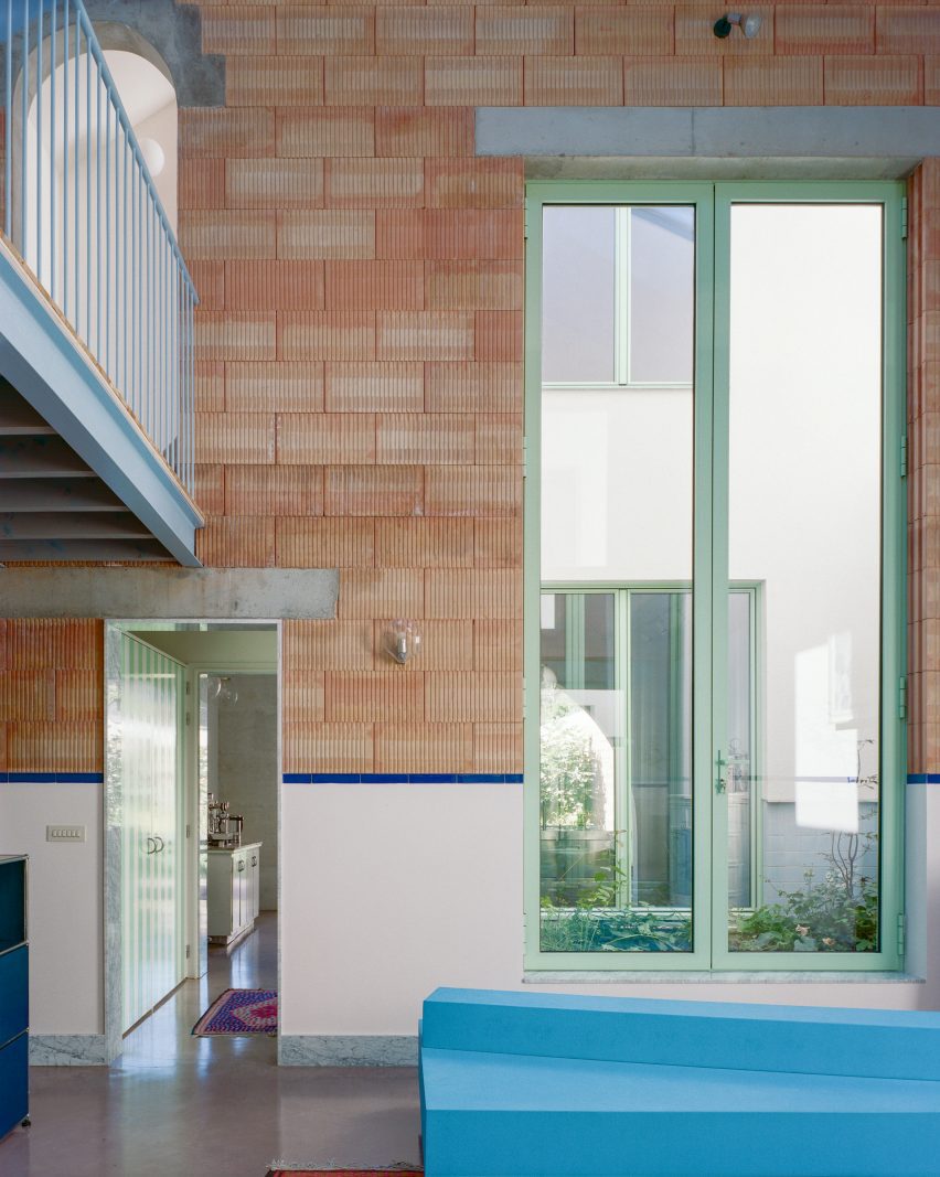 Dailly house by Mamout in Belgium