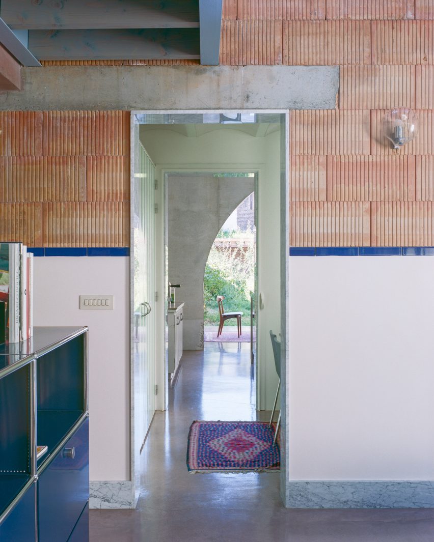 Dailly house by Mamout in Belgium