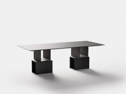 Stormo Studio designed the Manifesto table for Pulkra