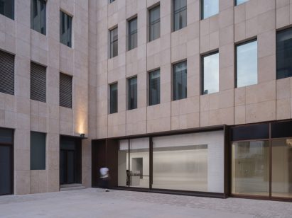 Neri&Hu Ota Fine Arts gallery