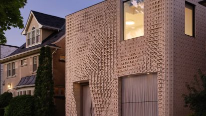 Canvas House by PARTISANS