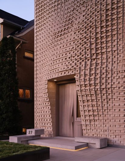 Pixellated brick facade