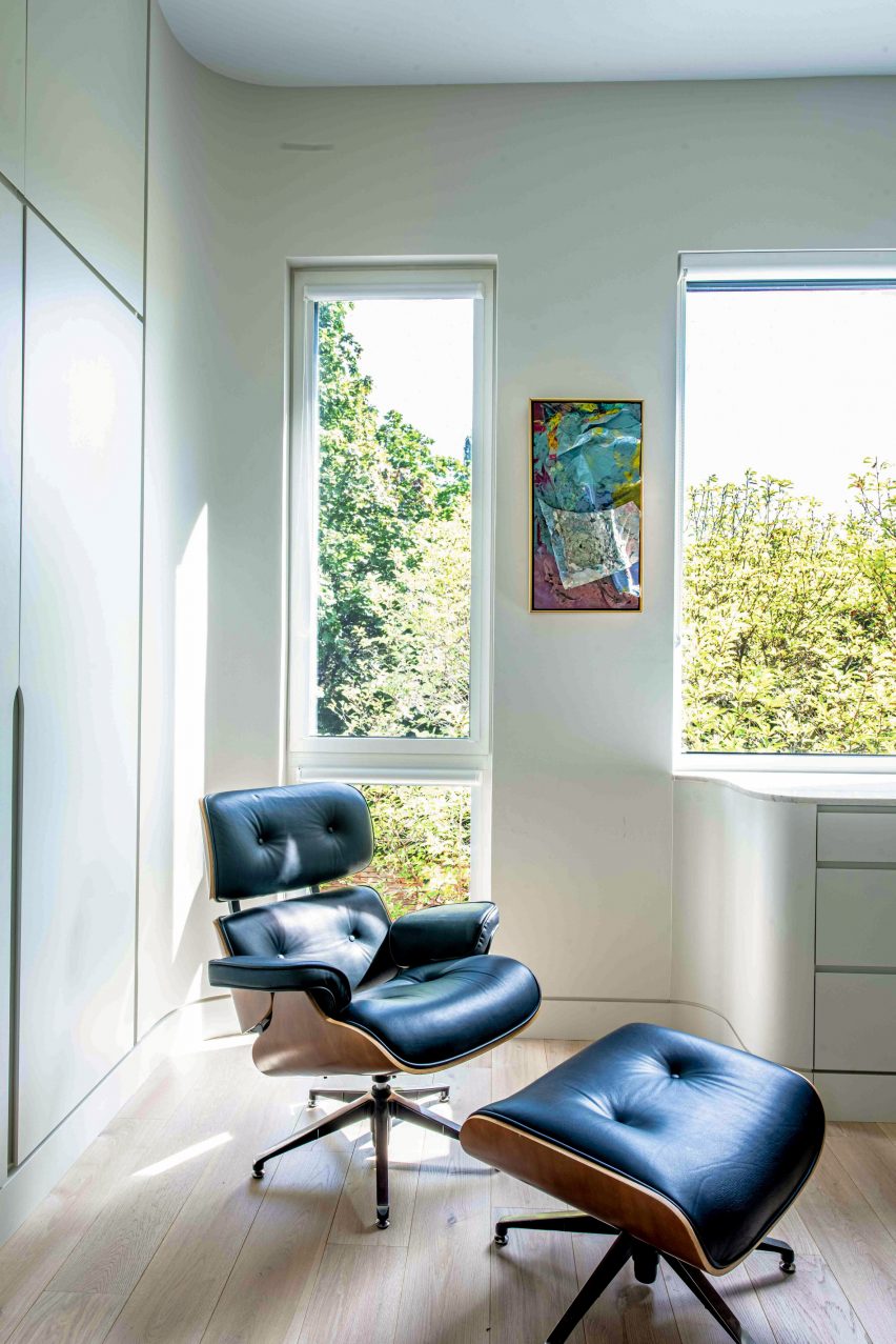 Canvas House by PARTISANS