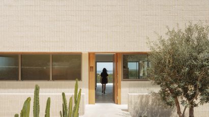 Shift House by Nomo Studio