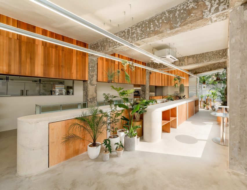 Sukchulmok renovate bakery and cafe in Seoul