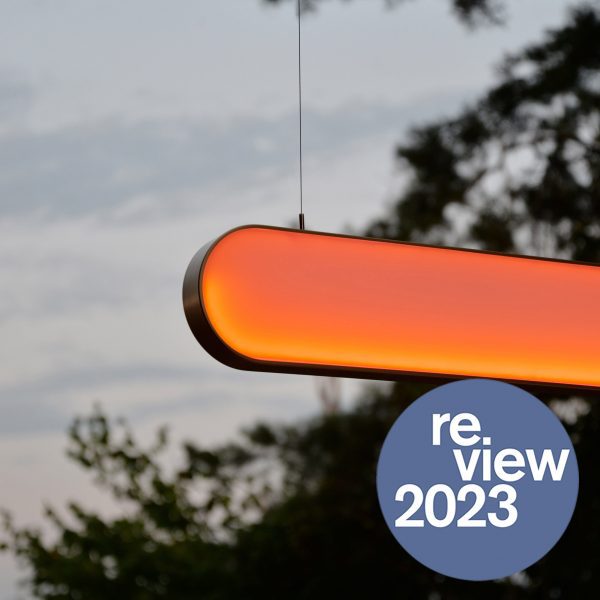 Sunne lamp with 2023 review overlay