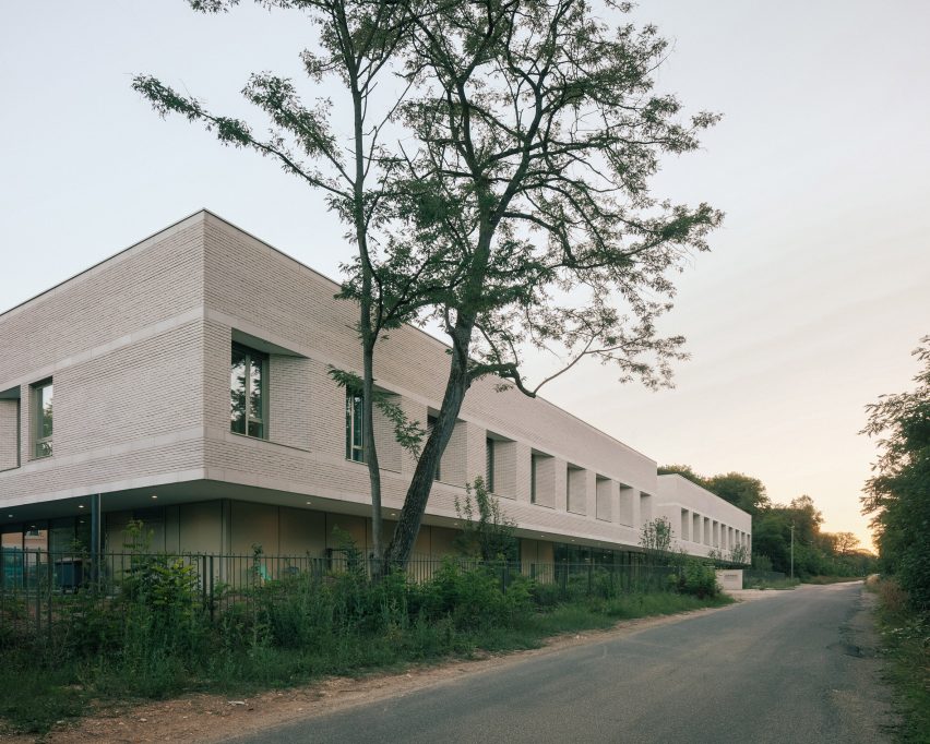 EAM Assisted Living Facility in Paris by Vallet de Martinis Architectes