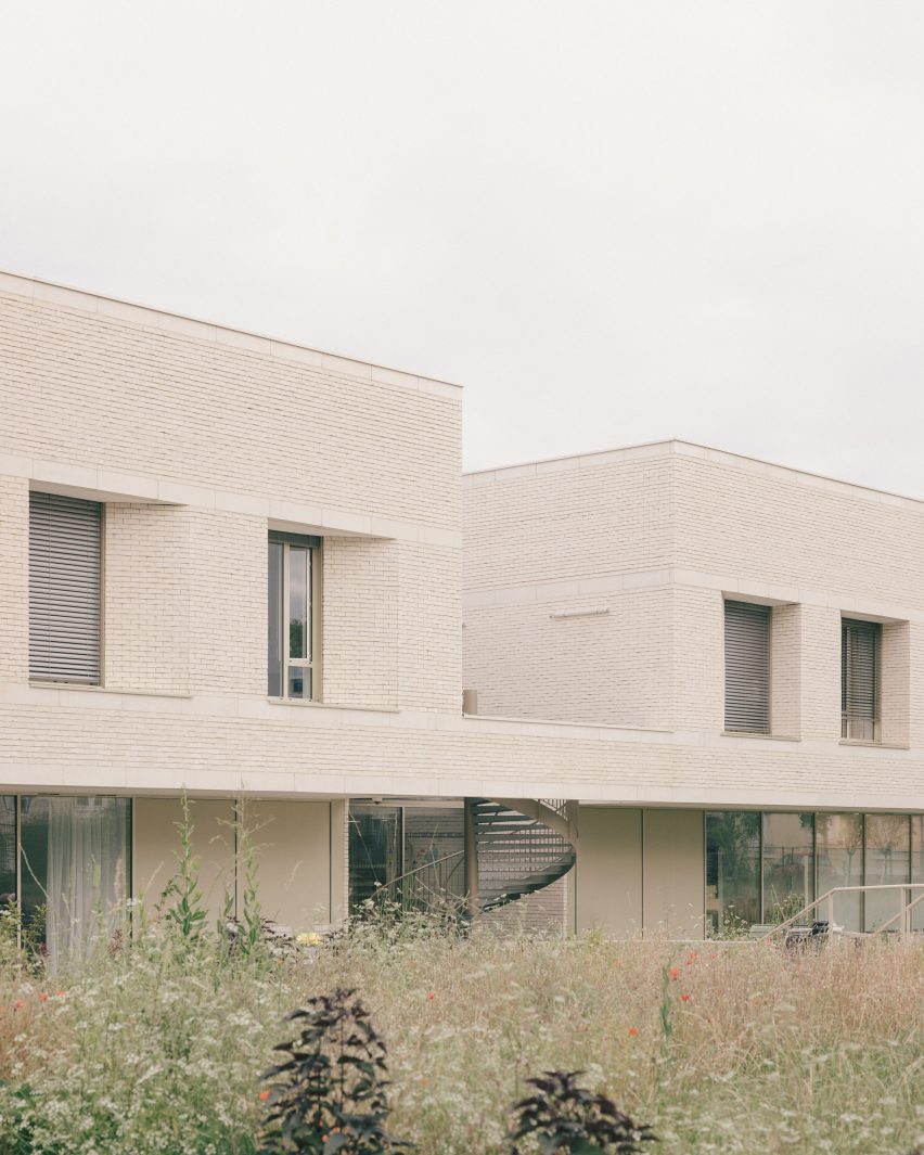 EAM Assisted Living Facility in Paris by Vallet de Martinis Architectes
