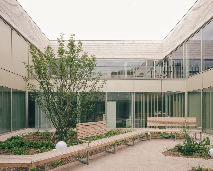 EAM Assisted Living Facility in Paris by Vallet de Martinis Architectes