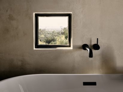 Plaster-clad bathroom