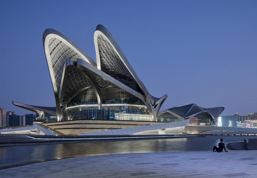 Zhuhai Jinwan Civic Art Centre by Zaha Hadid Architects