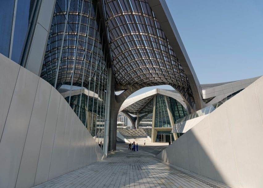 Zhuhai Jinwan Civic Art Centre by Zaha Hadid Architects