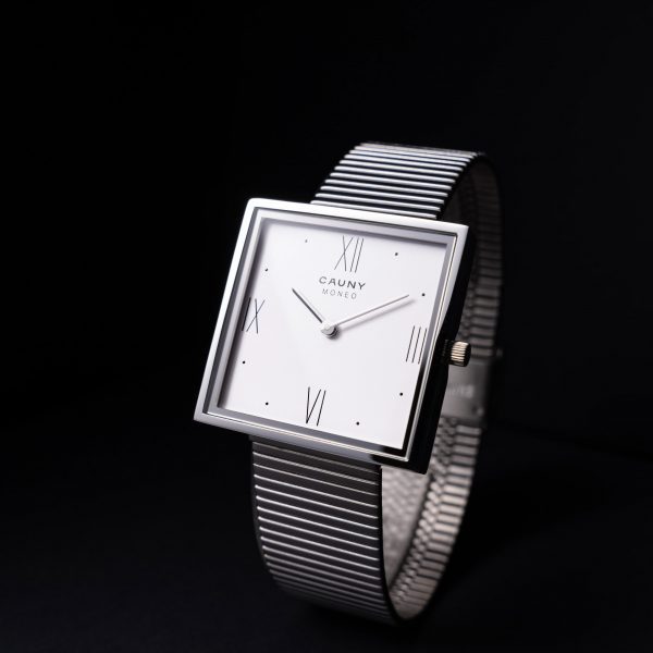 Cauny watch in Moneo Silver
