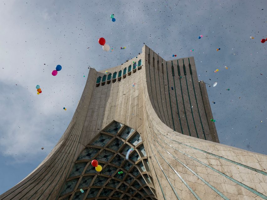 Photo of building by Newsha Tavakolian