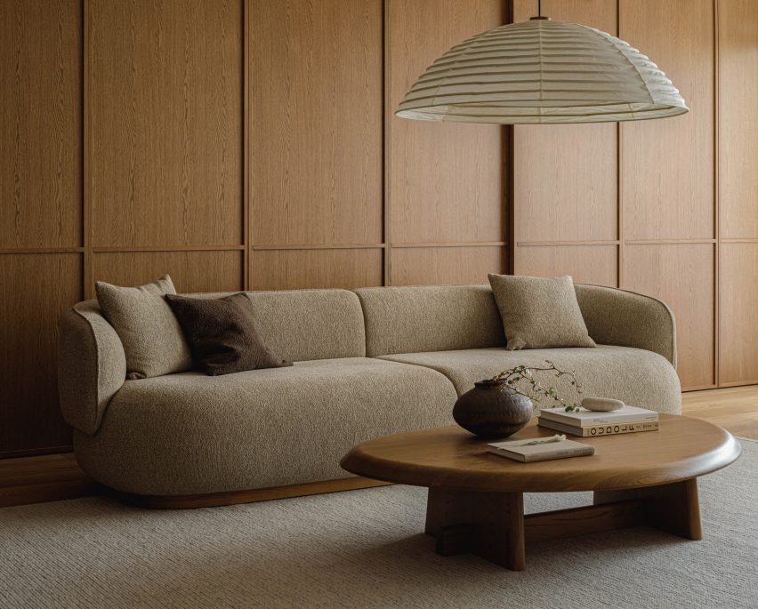 Azabu Hills Residence in Tokyo by Karimoku Case