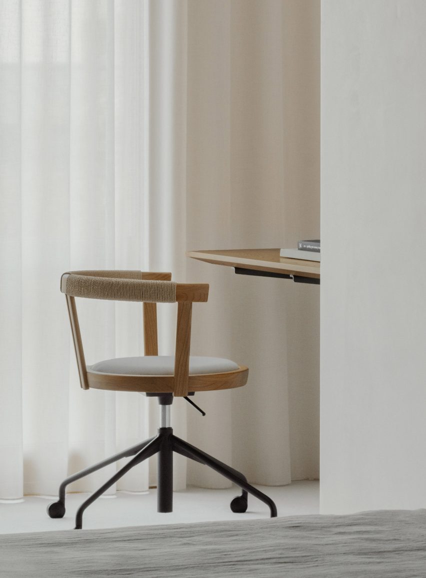 Azabu Hills Residence in Tokyo by Karimoku Case