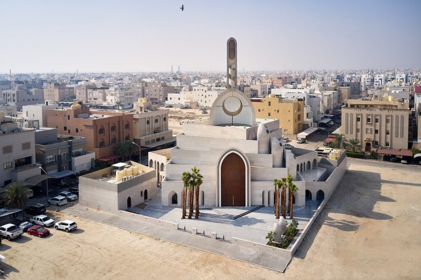 Exterior of the Mamluki Lancet Mosque