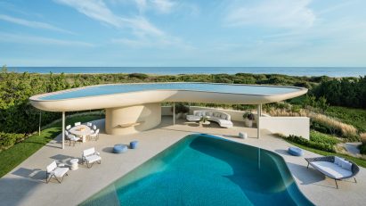 Long Island beach house, USA, by Steven Harris Architects and Rees Roberts & Partners