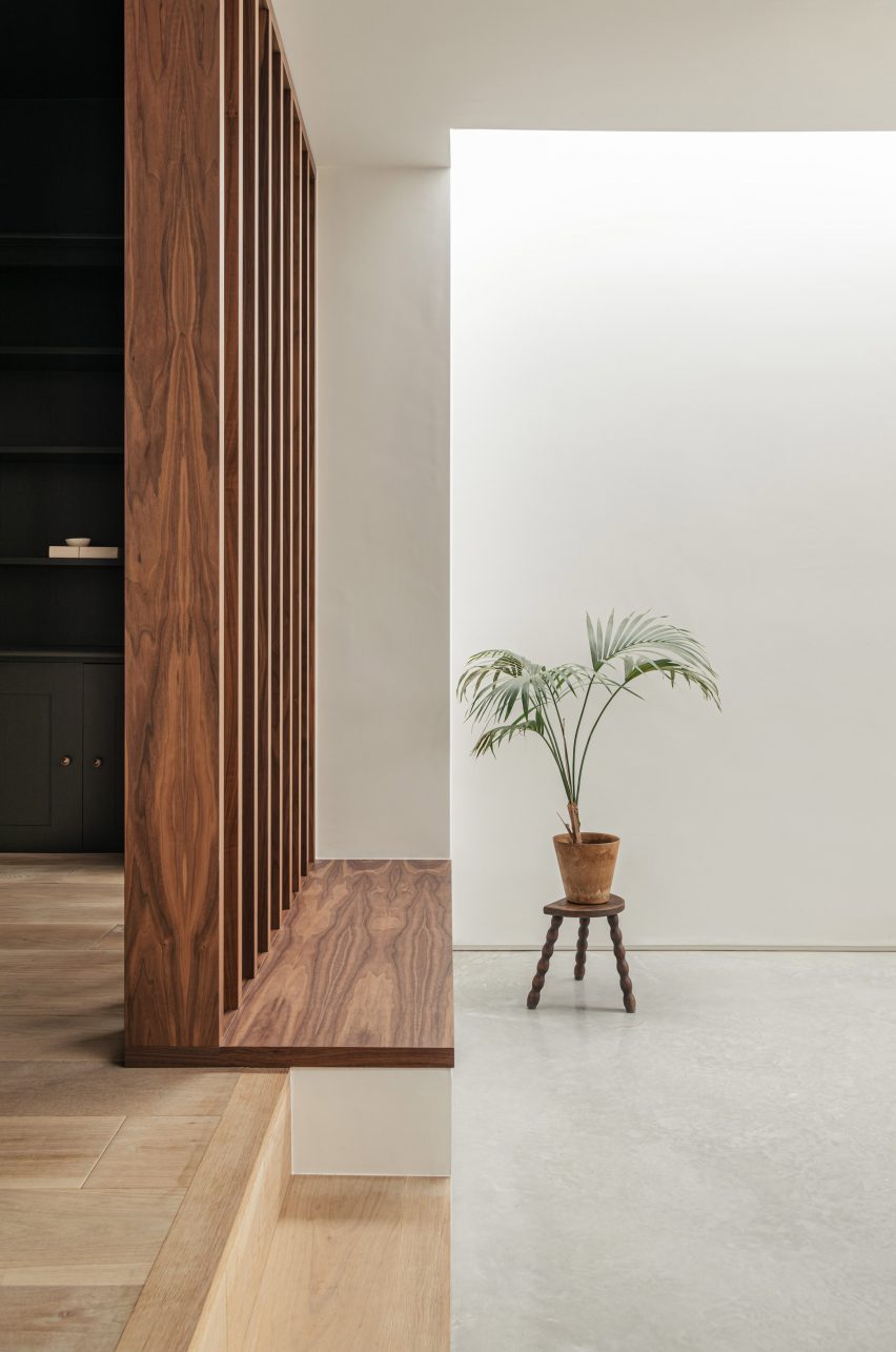 Colonnade by Will Gamble Architects in Croydon, London