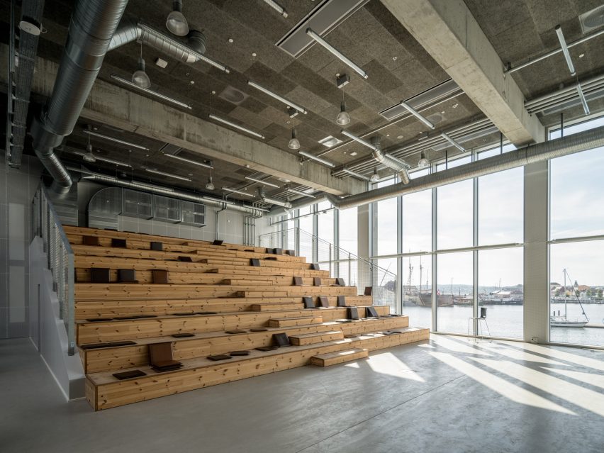 Concrete maritime academy in Denmark by EFFEKT and CF Moller Architects