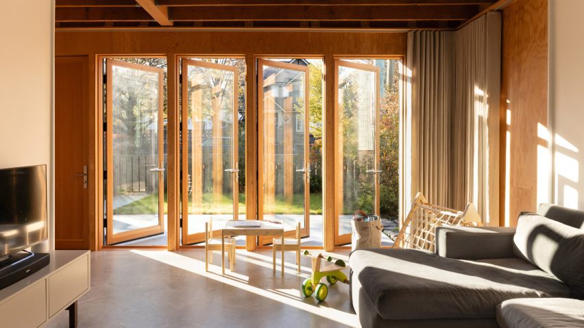 D’Arcy Jones adds subterranean garage to century-old house in Vancouver
