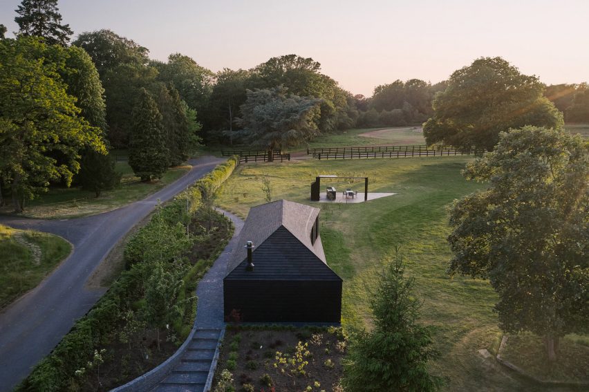 Arc Polo Farm in Surrey by DROO