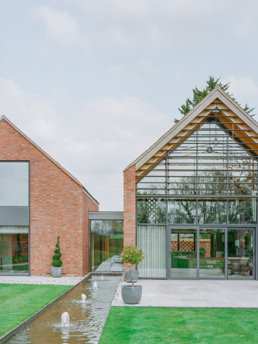 Lowater in Marlow, UK by Fletcher Crane Architects