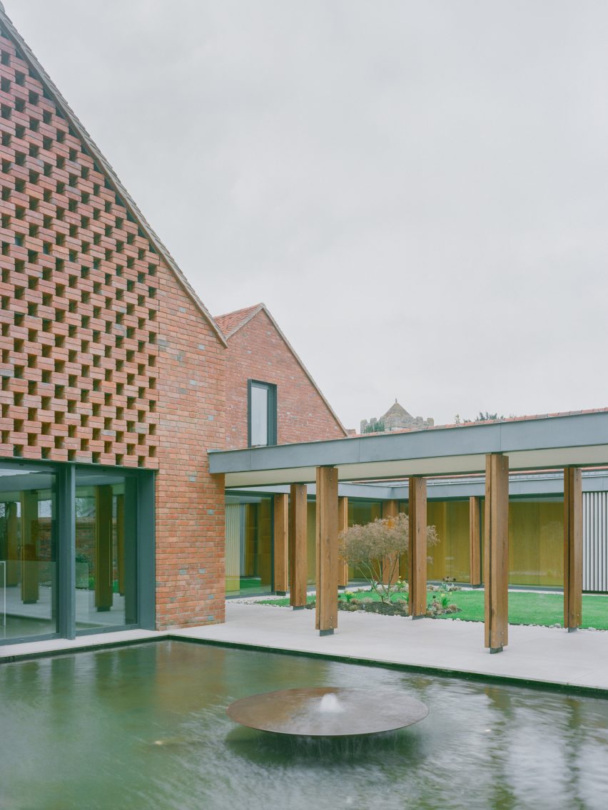 Lowater in Marlow, UK by Fletcher Crane Architects