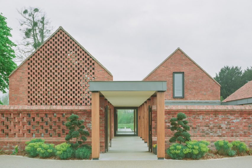 Lowater in Marlow, UK by Fletcher Crane Architects