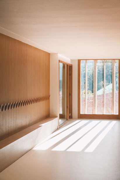 Interior view of school in France by Amelia Tavella Architectes