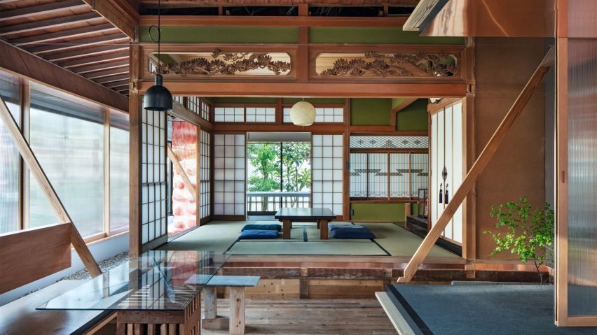 House in Toyama by NYAWA