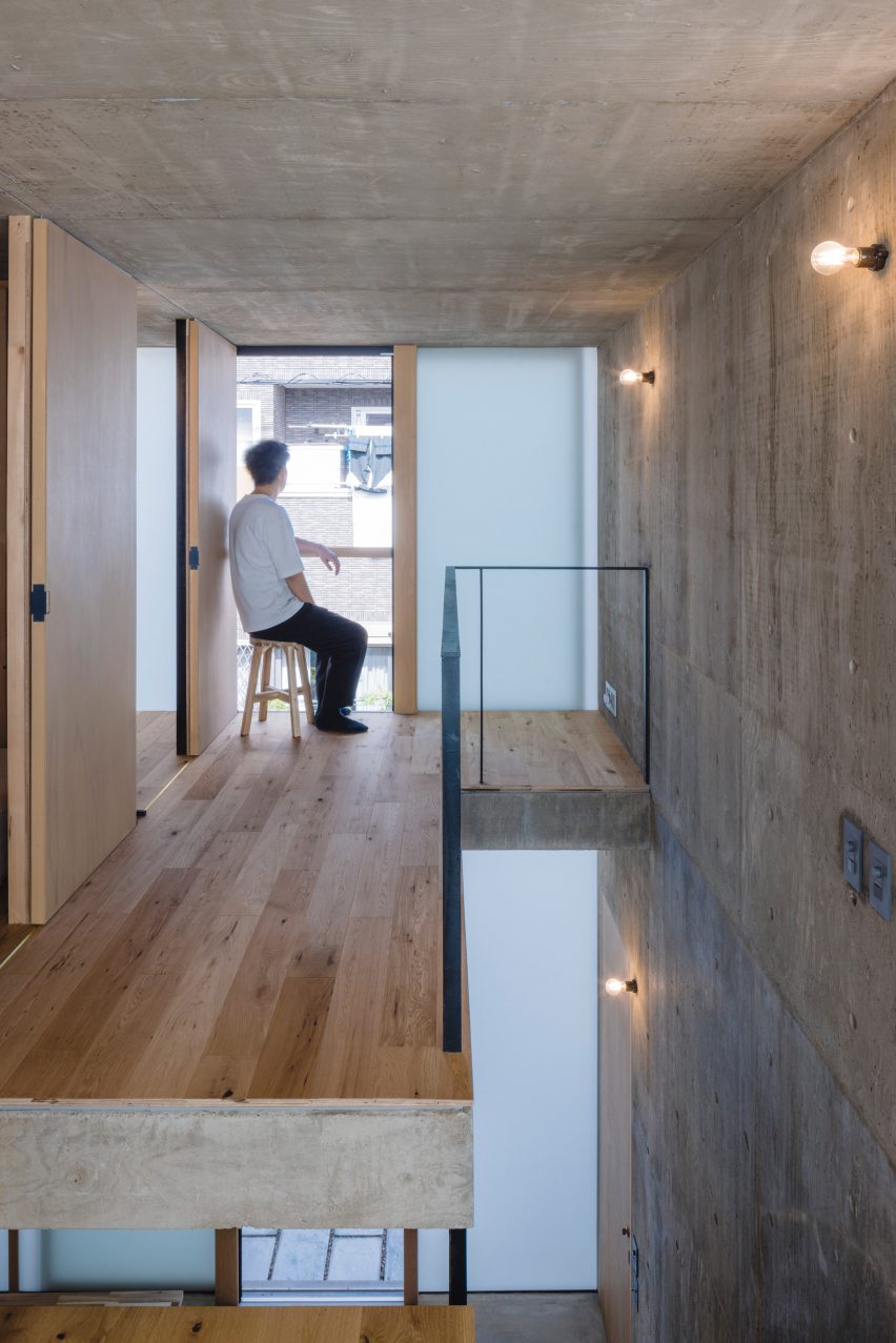 Check patterned house in Japan by IGArchitects