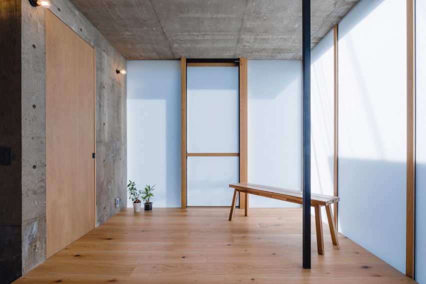 Check patterned house in Japan by IGArchitects
