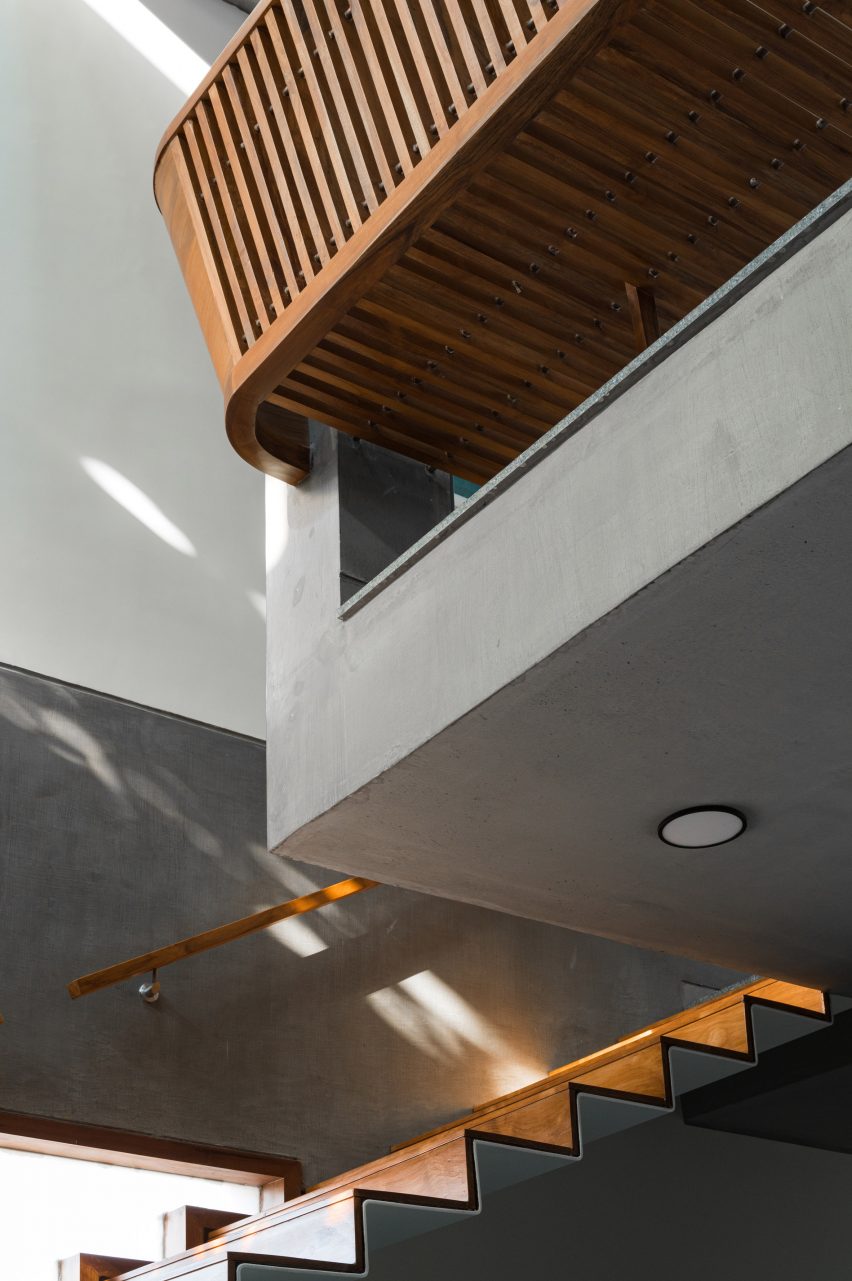 Ineffable Light in Bangalore, India by A Threshold