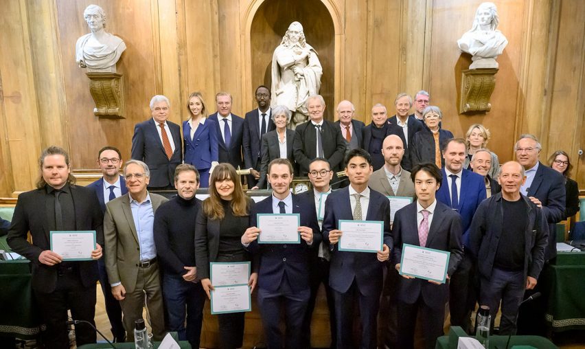 Jordan William Hughes wins award for space elevator