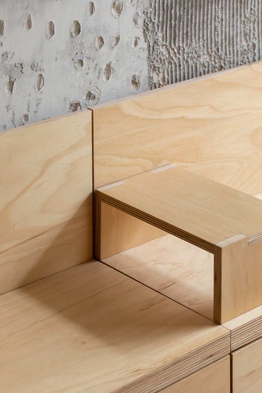 A wooden bench
