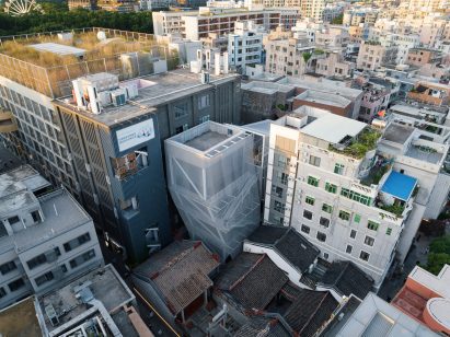 Aerial view of In between Pavilion by Trace Architecture Office in China