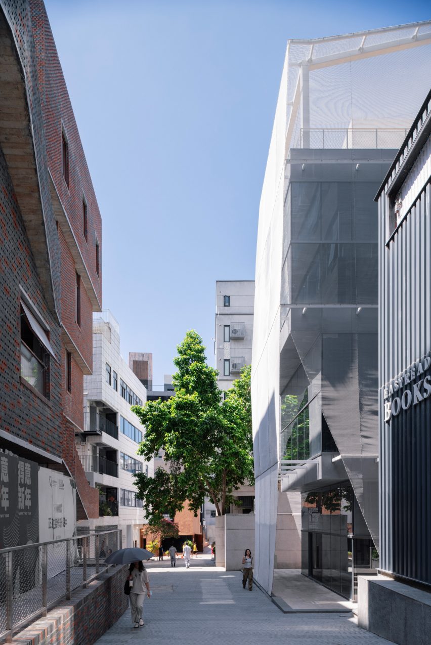 In between Pavilion by Trace Architecture Office in China