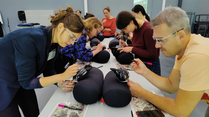 people studying objects in the Rijksmuseum's collection