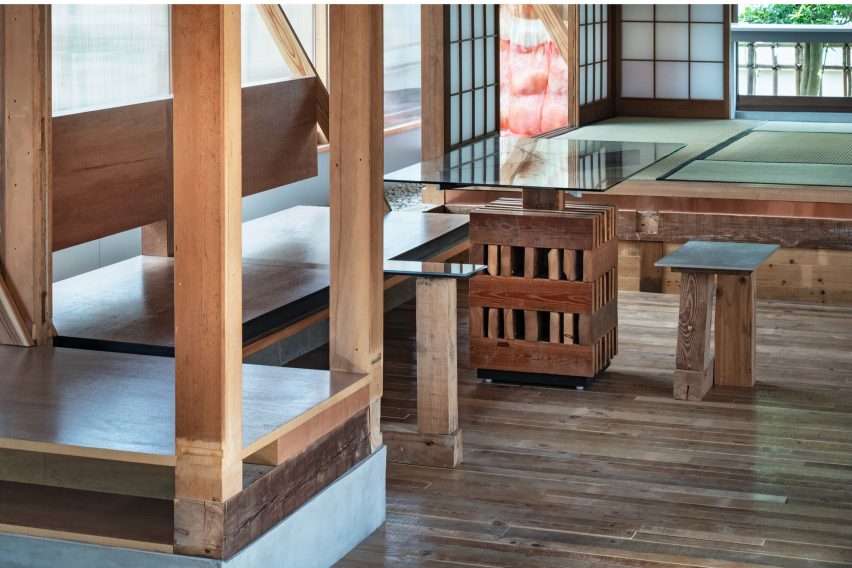 House in Toyama by NYAWA