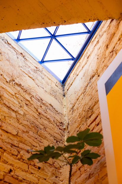 Triangular skylight